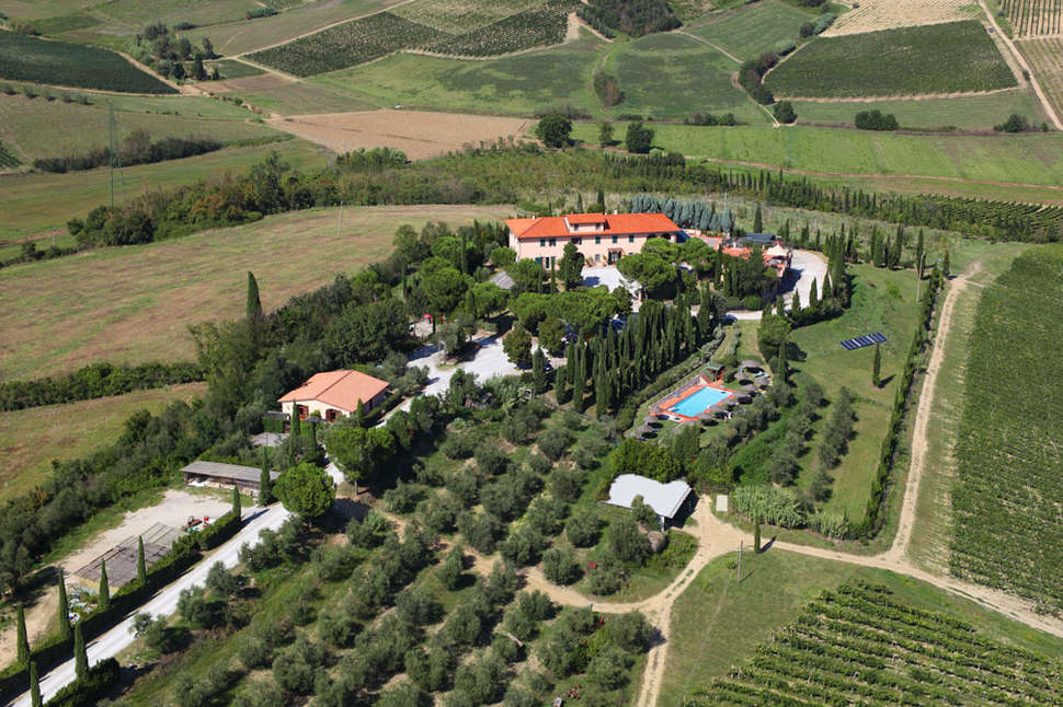 Een foto van de buitenkant van Agriturismo Isola Verde
