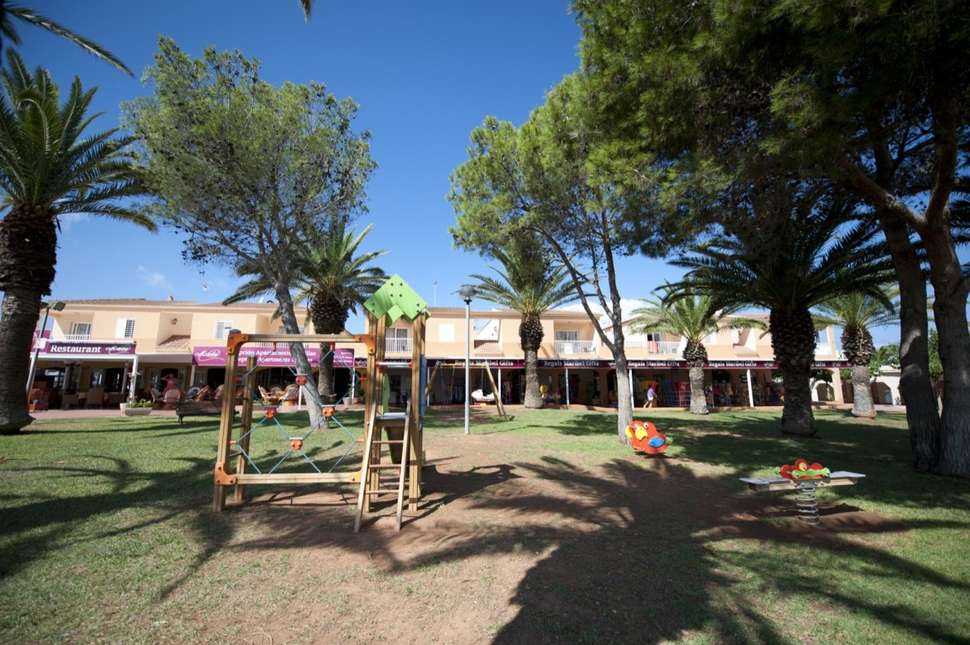 Ein Foto Maribel Apartments