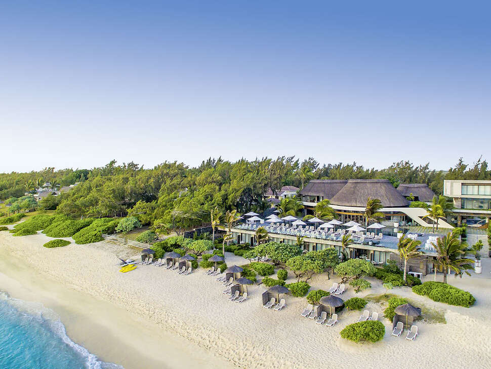 Een foto van het strand bij Radisson Blu Poste Lafayette Resort & Spa