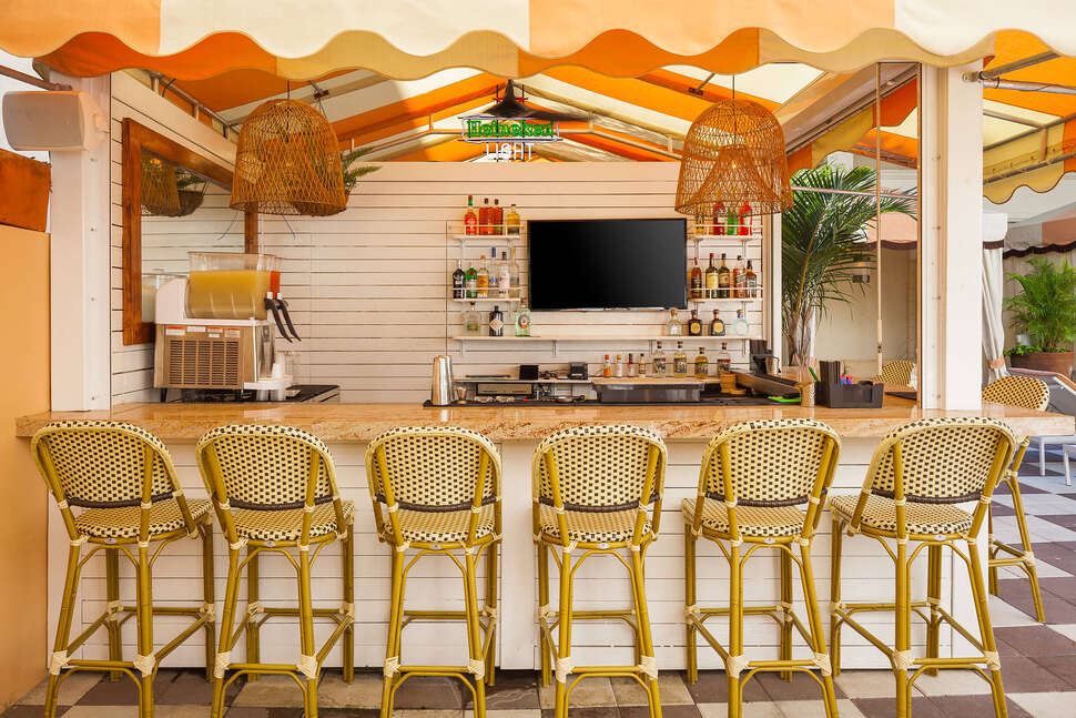 Een foto van The Plymouth Miami Beach