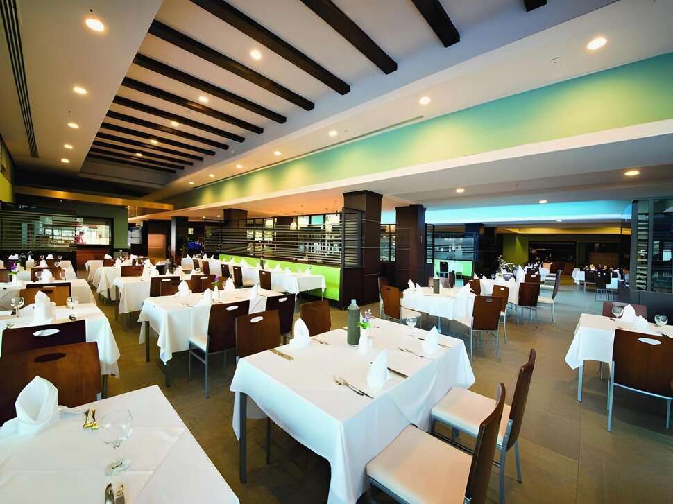 Een foto van de faciliteiten bij Limak Lara Deluxe Hotel & Resort