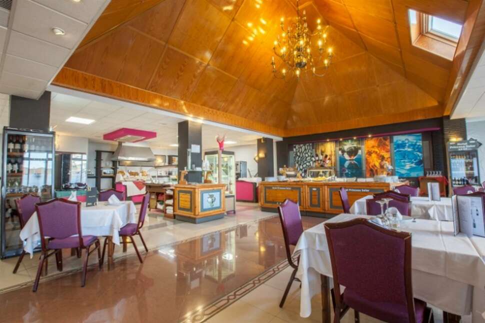 Een foto van de faciliteiten bij Hotel Princesa Solar