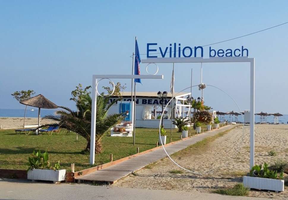 Een foto van het strand bij Evilion Sea & Sun Hotel