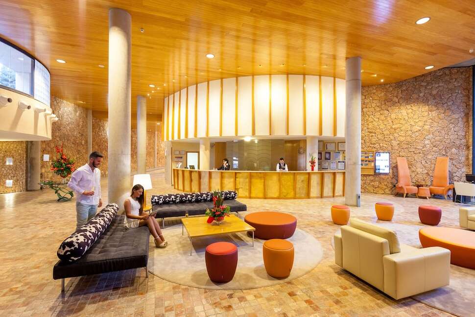 Een foto van het interieur van MUR Hotel Faro Jandia