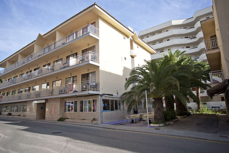 Een foto van de buitenkant van Bona Vista Hostal
