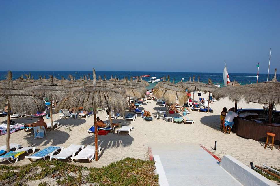 Een foto van het strand bij El Mouradi Club Kantaoui