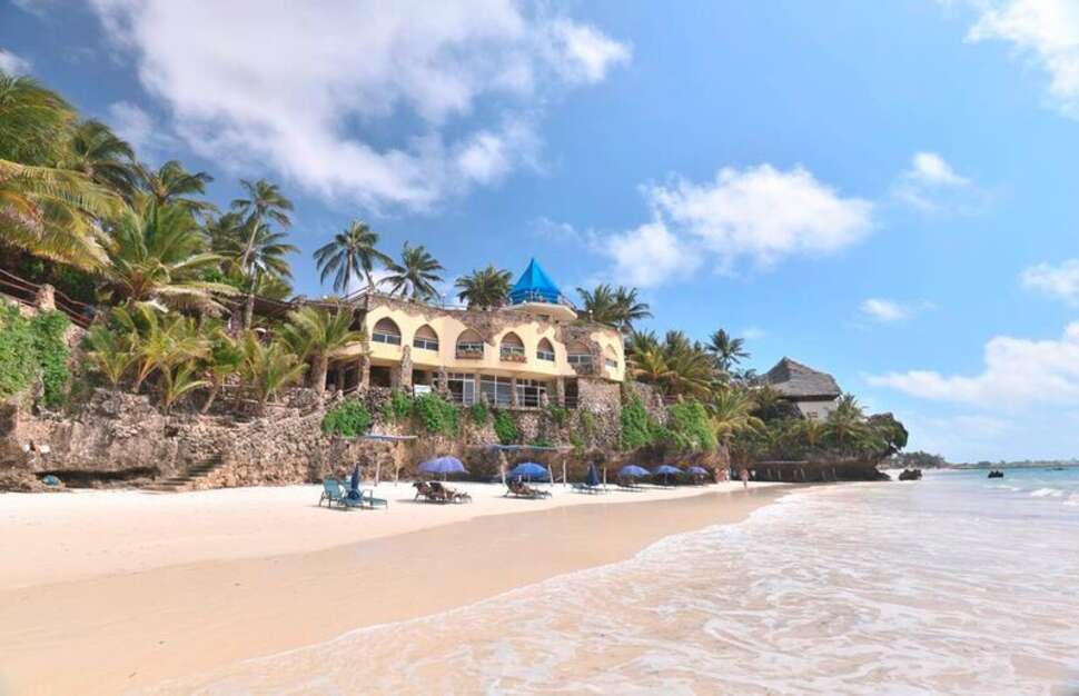 Ein Foto Bahari Beach Hotel