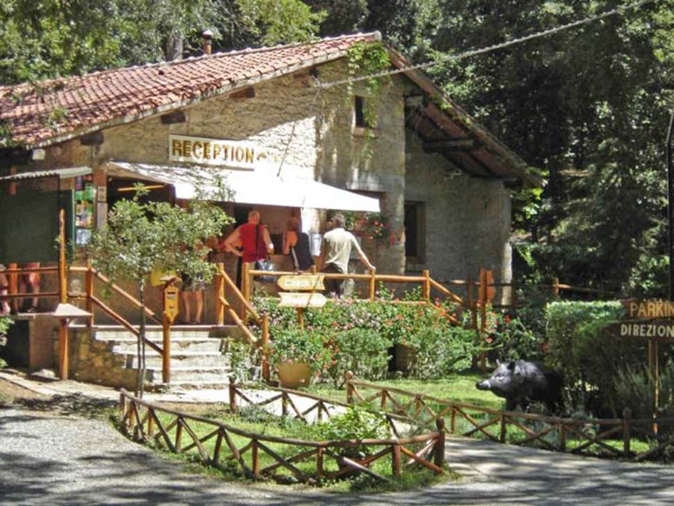 Een foto van hu Montescudaio village