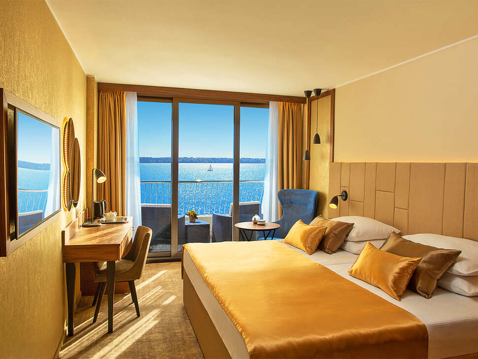 Ein Foto Grand Hotel Bernardin