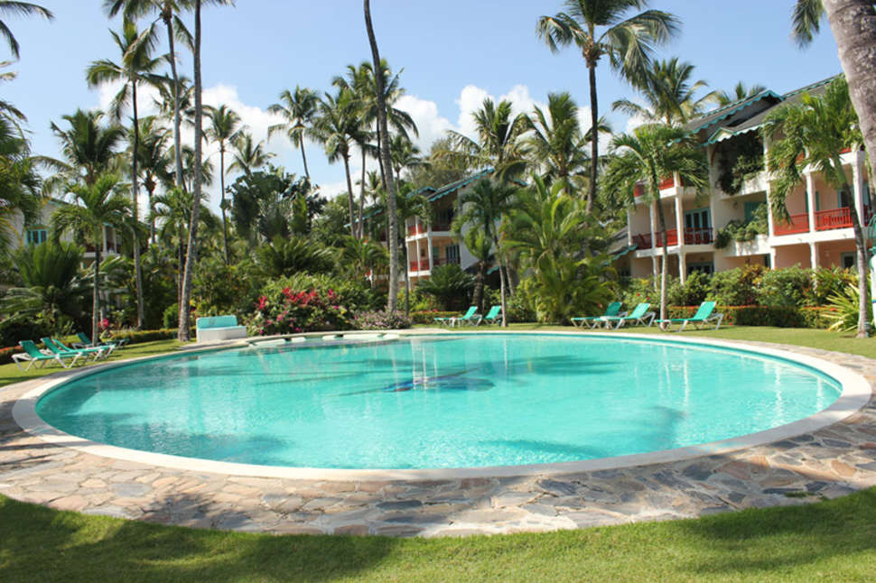 Een foto van het zwembad bij Hotel Playa Colibri
