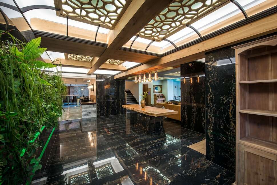 Een foto van het interieur van Anesis Blue Boutique