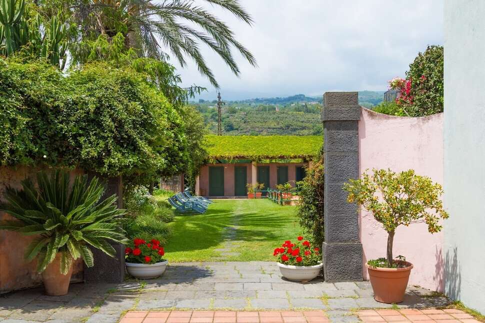 Ein Foto von der Außenansicht des Hotel Etna