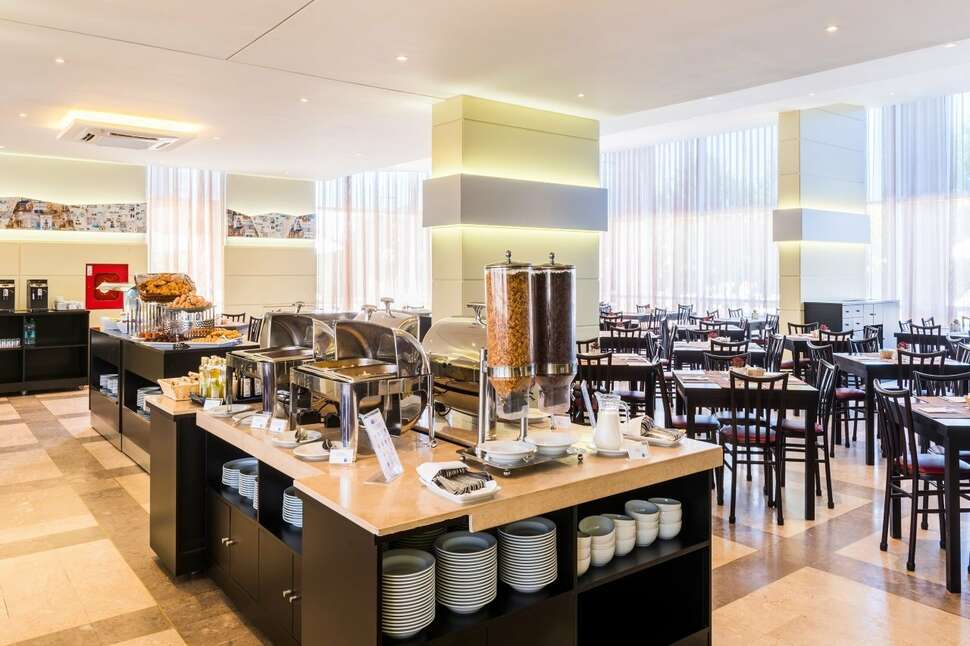 Een foto van Tryp by Wyndham Lisboa Caparica Mar Hotel