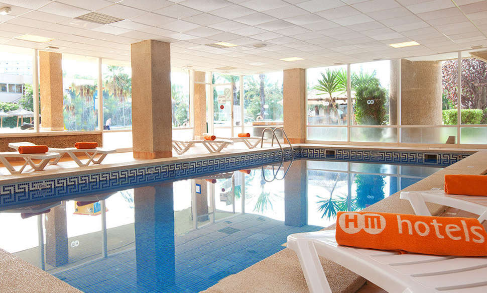 Een foto van het zwembad bij Aparthotel HM Martinique