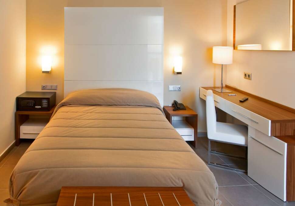 Een foto van RH Boutique Porto Cristo