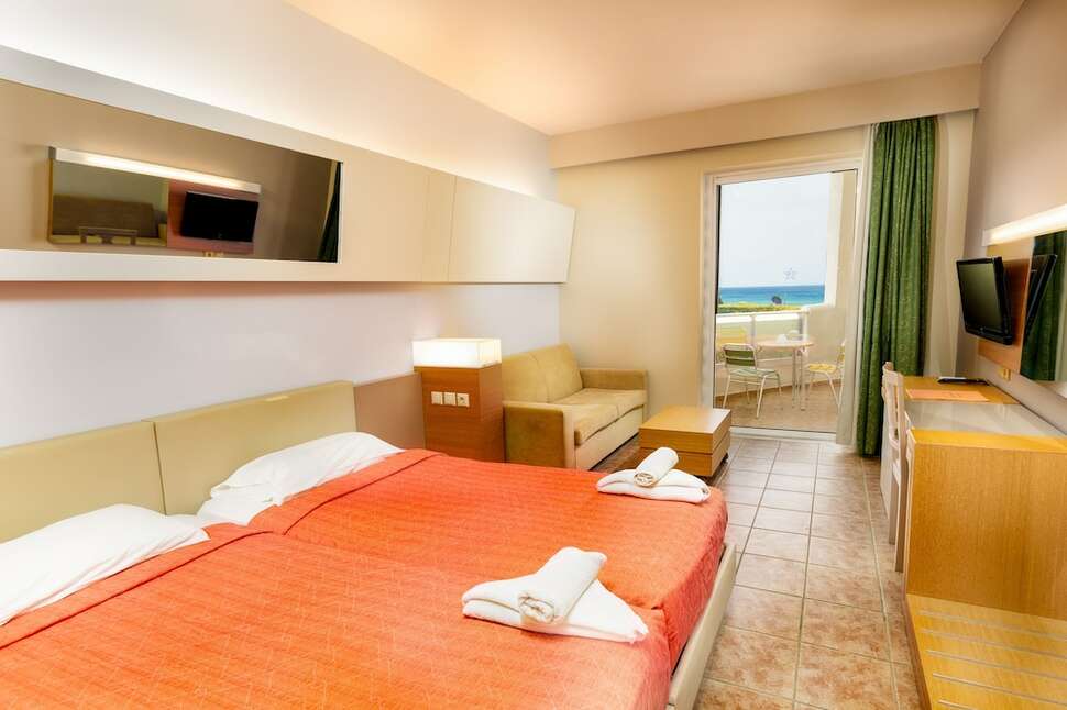 Een foto van Sovereign Beach Hotel