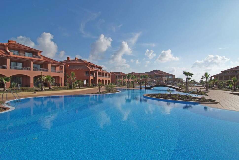 Een foto van het zwembad bij Pestana Porto Santo Beach Resort & Spa