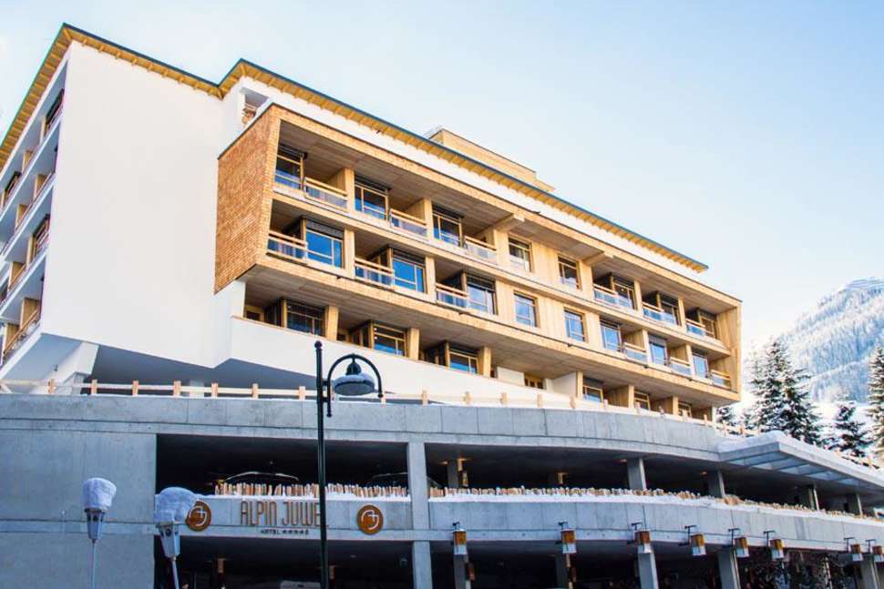 Een foto van de buitenkant van Alpin Juwel Hotel