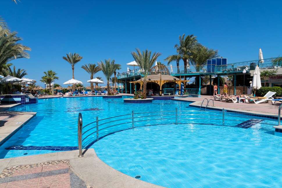 Een foto van het zwembad bij Bella Vista Resort Hurghada