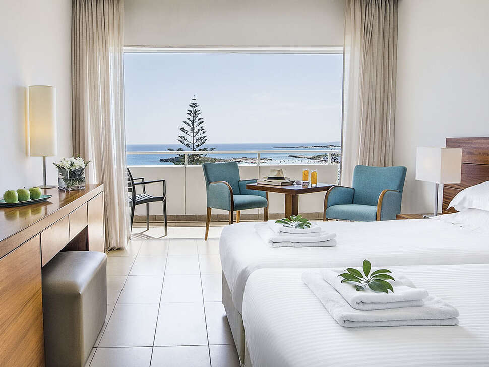 Een foto van Nissi Beach Resort
