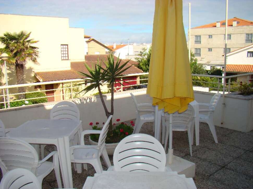 Een foto van het terras bij Appartementen Clube Pinhal da Foz