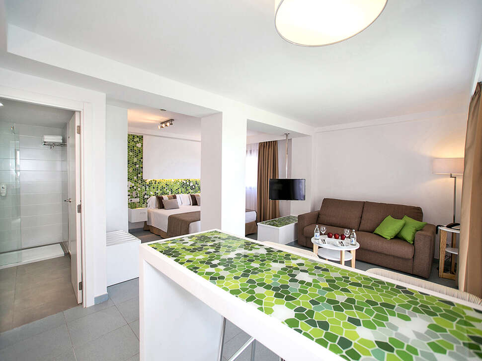 Ein Foto Hotel Livvo Anamar Suites
