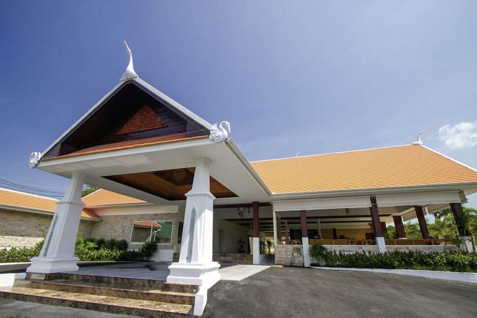 Een foto van de buitenkant van Thai Garden Resort