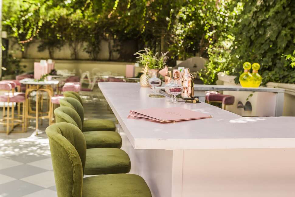 Ein Foto The Alley Hotel