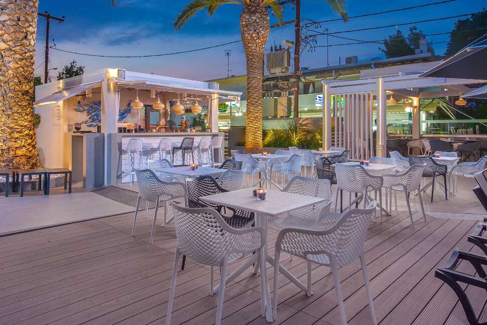 Een foto van de faciliteiten bij Dionysos Hotel & Studios