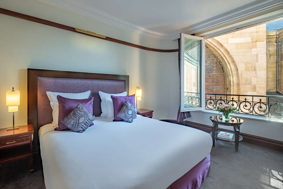 Ein Foto Hotel Pont Royal