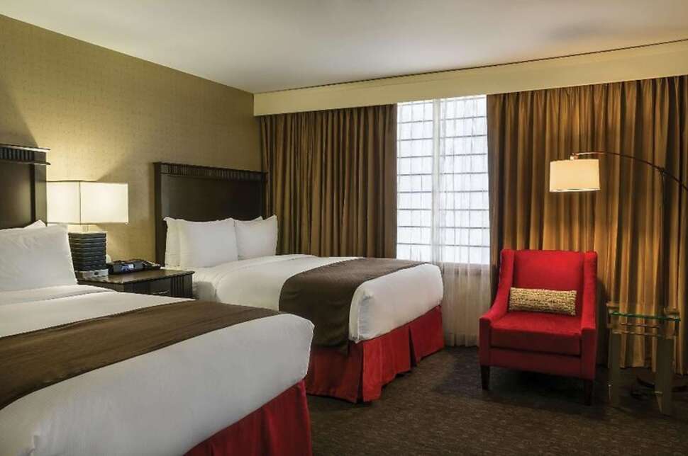 Ein Foto DoubleTree by Hilton Los Angeles Downtown