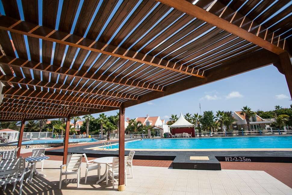 Een foto van het zwembad bij Murdeira Village Resort