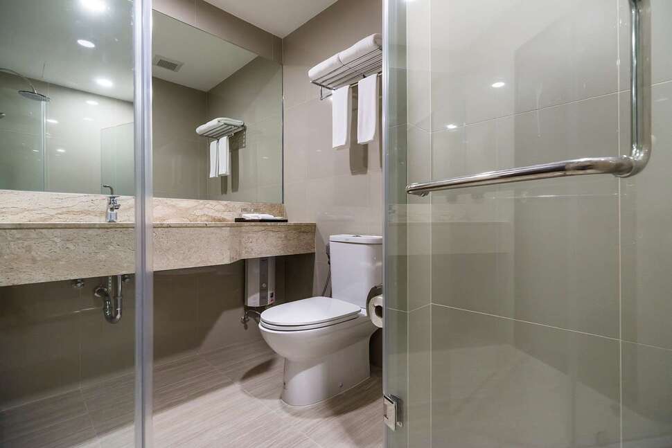 Een foto van SureStay Plus Hotel by Best Western Sukhumvit 2