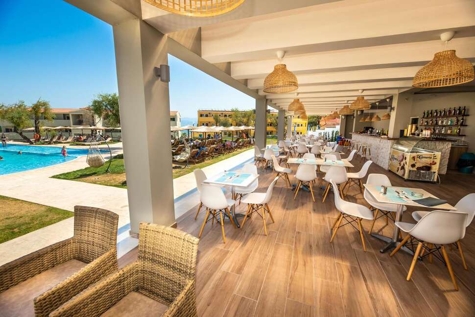 Een foto van de faciliteiten bij Aparthotel Robolla Beach