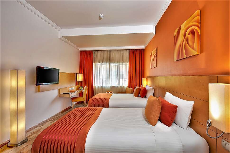 Ein Foto Al Khoory Executive Hotel Al Bada