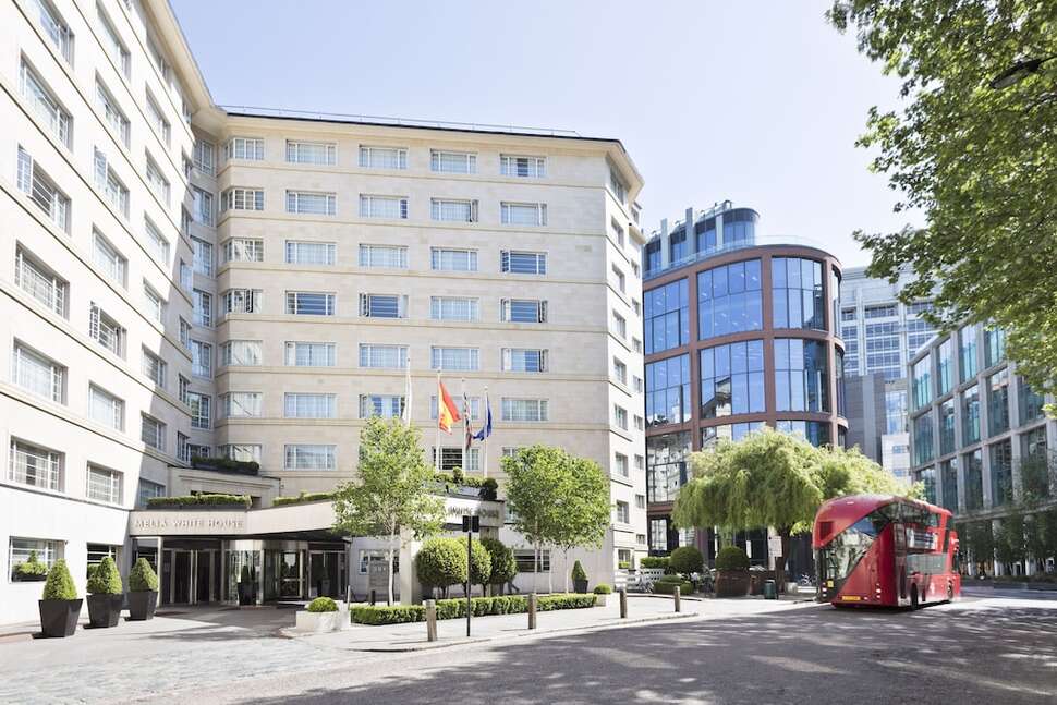 Ein Foto Melia White House Hotel Apartments