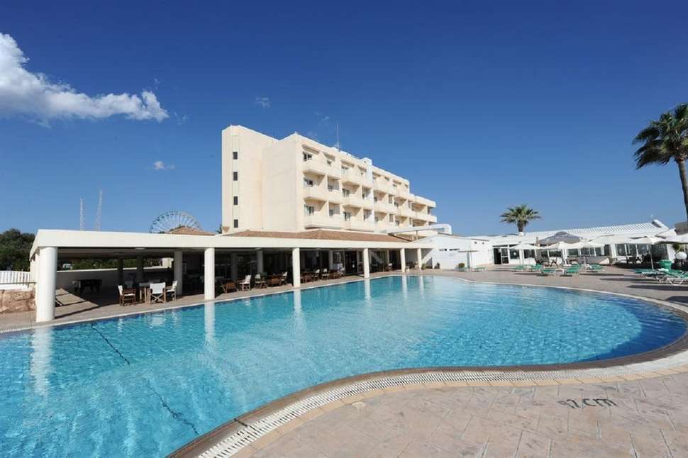 Een foto van een overzicht van Pierre Anne Beach Hotel