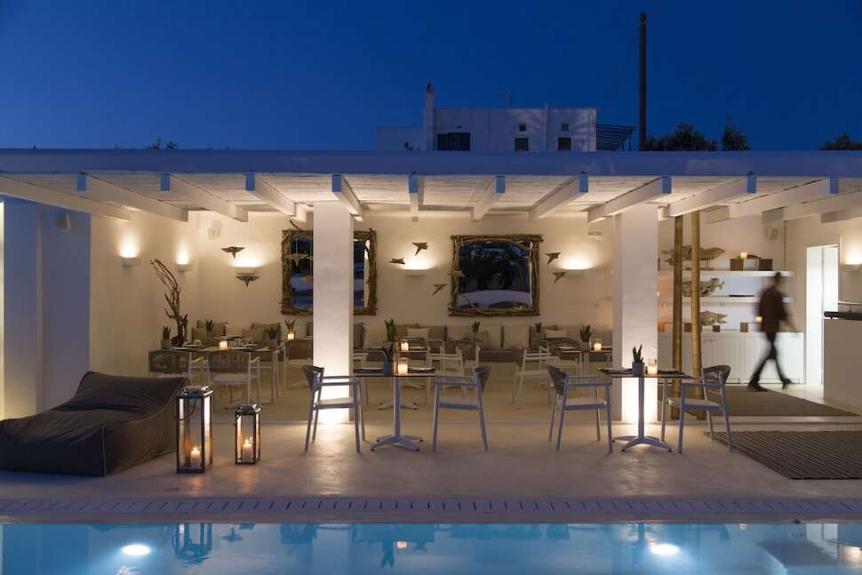 Een foto van het zwembad bij Livin Mykonos Hotel