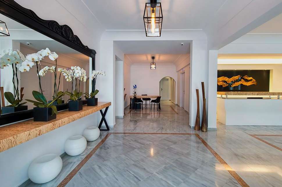 Een foto van het interieur van Cavo Bianco