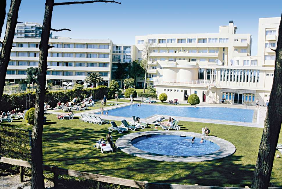 Een foto van het zwembad bij Axis Ofir Beach Resort