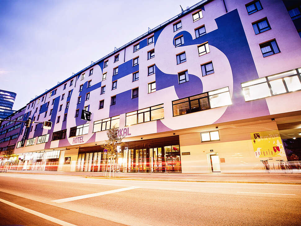 Ein Foto von der Außenansicht des Hotel Zeitgeist
