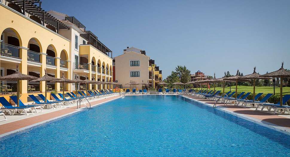 Een foto van Barcelo Costa Ballena Golf & Spa