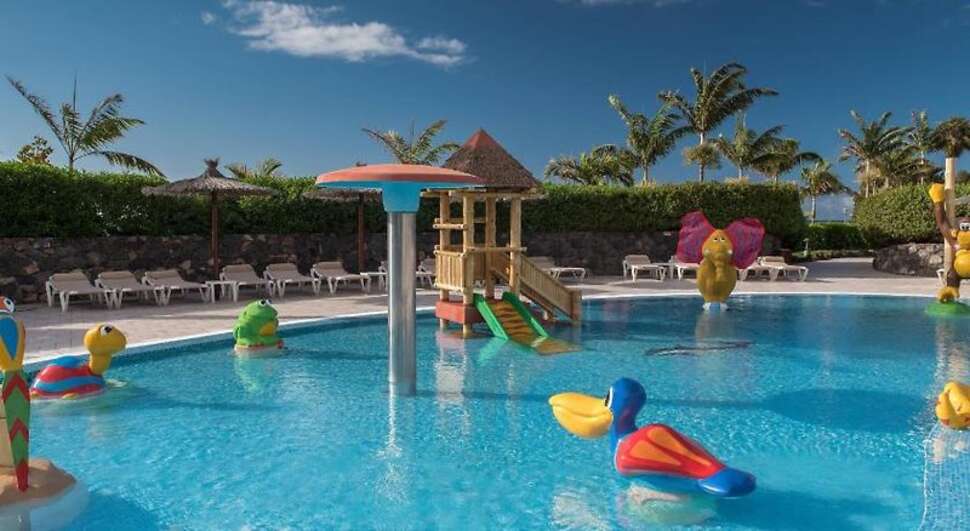 Ein Foto vom Pool im Sheraton Fuerteventura Beach Golf & Spa Resort