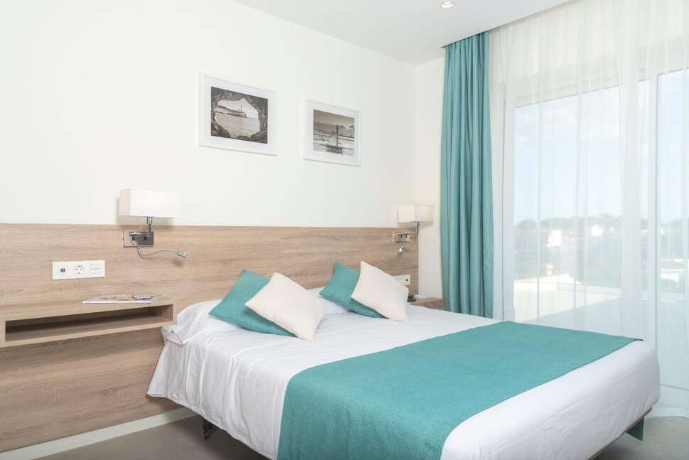 Ein Foto Aparthotel Marina Drach