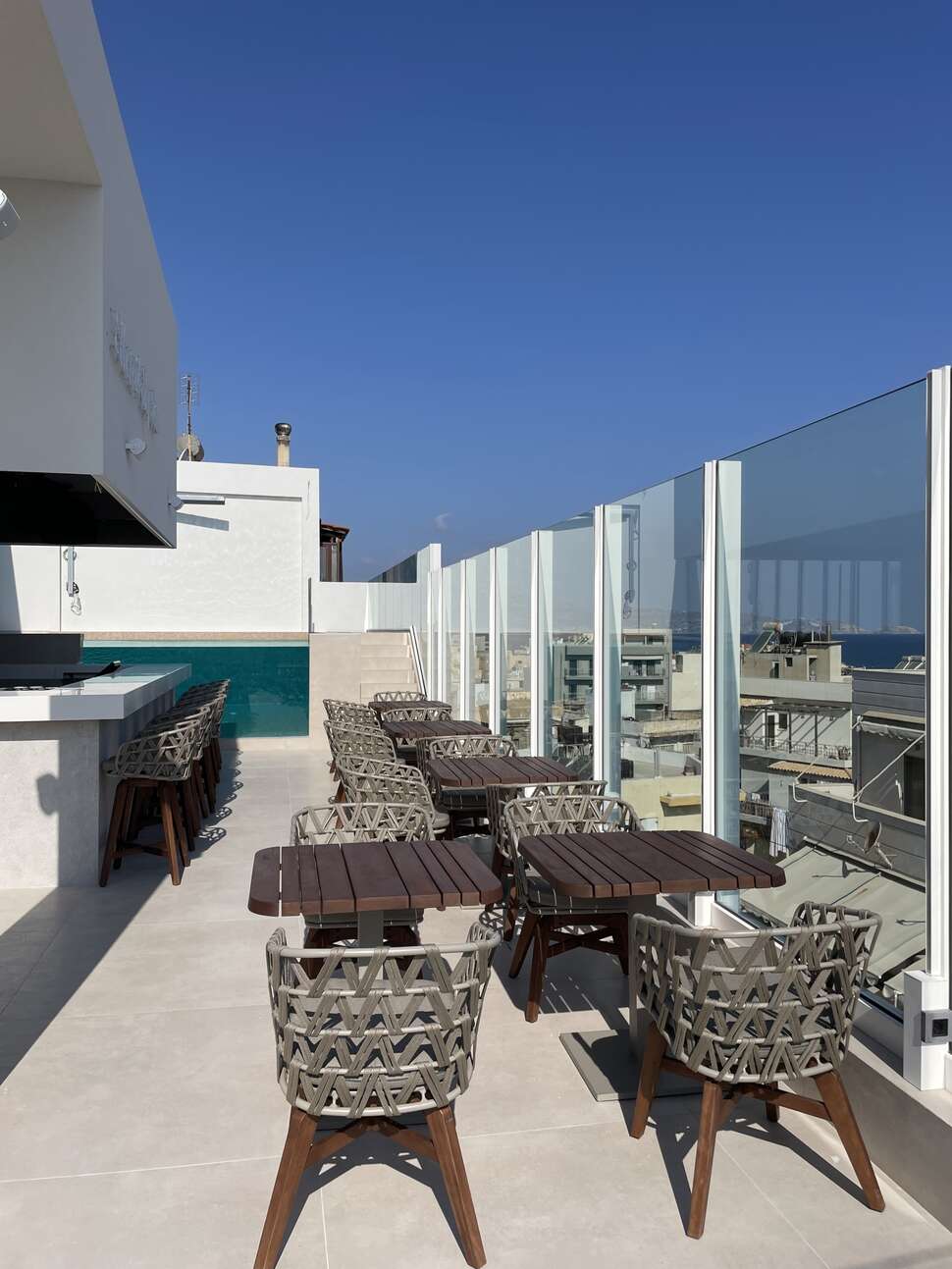 Ein Foto Ethereal White Resort