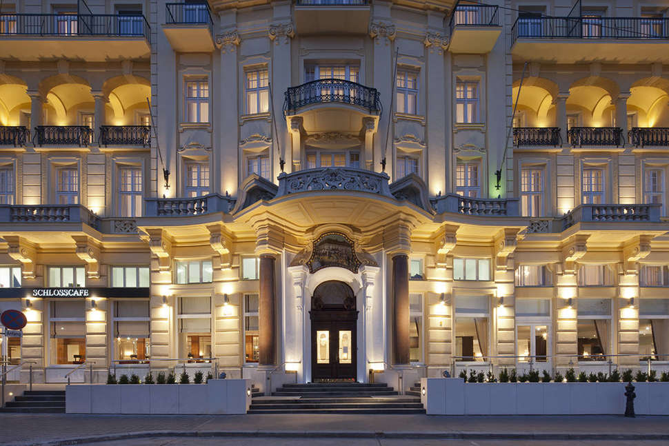 Een foto van de buitenkant van Austria Trend Parkhotel Schonbrunn