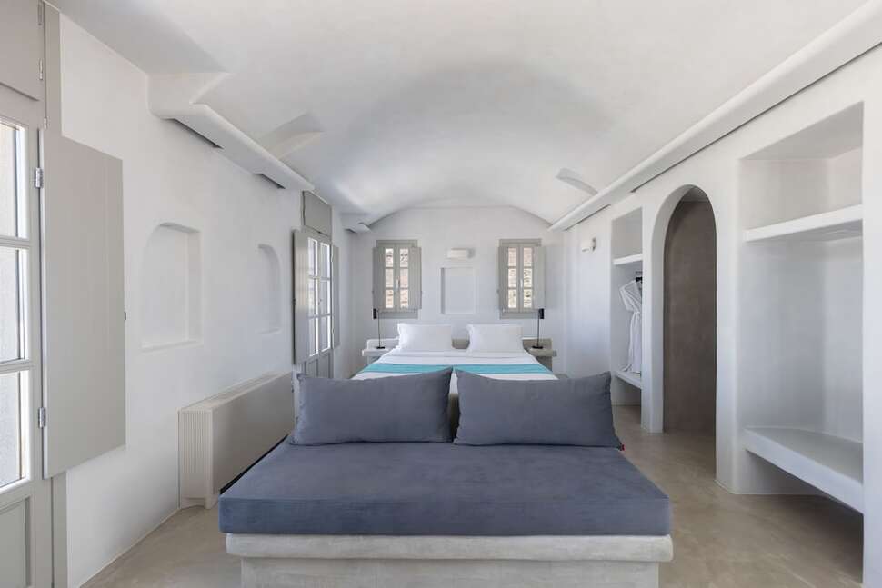 Een foto van Danae Suites Santorini