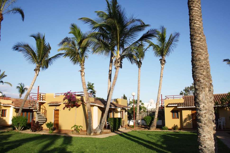 Een foto van het terras bij Bungalows Parque Bali