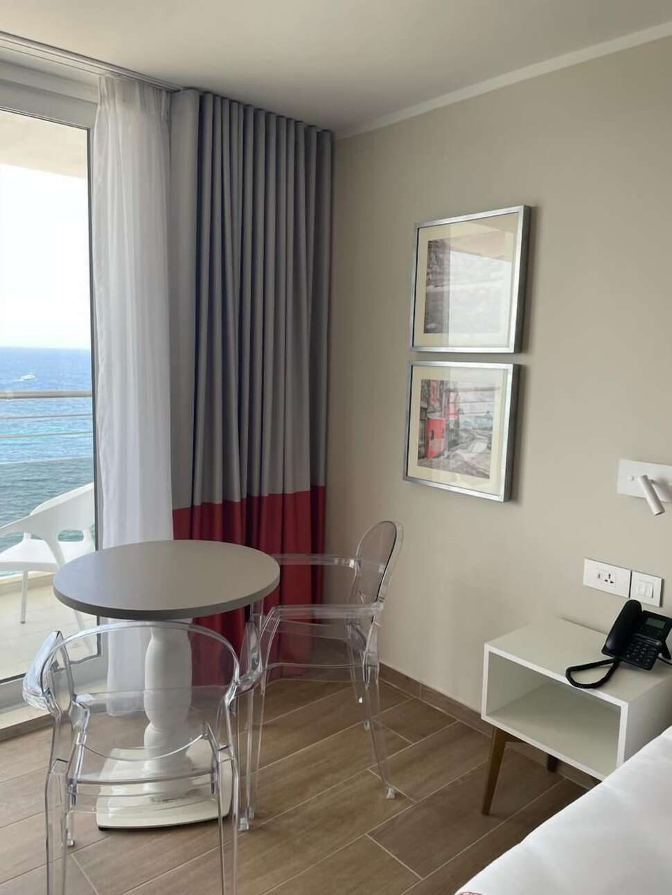Ein Foto Seaview Hotel