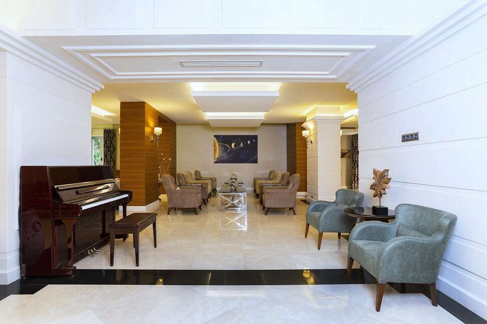 Een foto van het interieur van Royal Asarlik Beach Hotel & Spa
